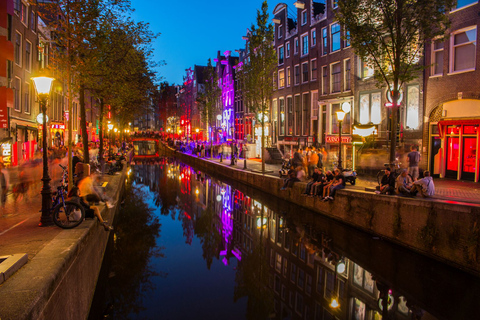 Amsterdam: tour a piedi del quartiere a luci rosseGiro di gruppo