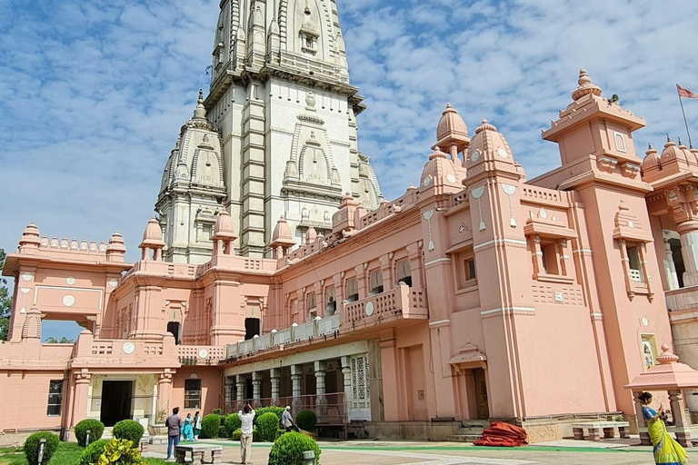 Varanasi: Kulturelle und historische TagestourTransport + Fahrer + Guide