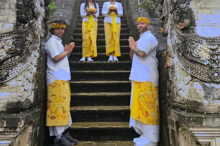 Bali: East Bali Highlights – Lempuyang & Virgin Beach