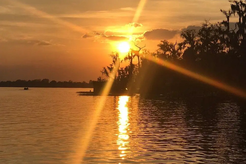 Winter Haven: Chain of Lakes Sunset Cruise with Guide Two Hour Sunset Cruise