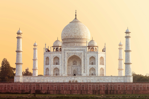 From Delhi: Taj Mahal & Agra Trip by Gatimaan Express Train All Inclusive Chair Car Train, Car, Guide, Ticket, Lunch