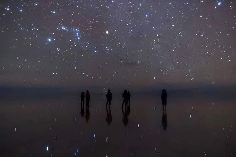 Zachód słońca + noc gwiazd w Uyuni Salt Flat