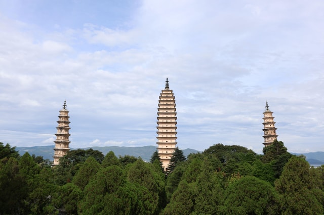 Dali: Three Pagodas, Ancient Town, Massage | Full-Day Tour