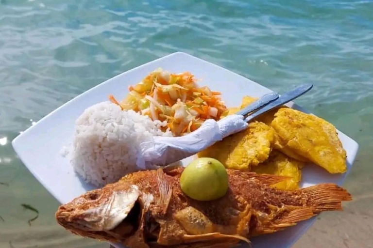 Cartagena: LUMINOUS PLANKTON, Playa Blanca i lunch
