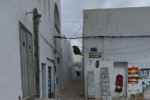 Hammamet Medina VIP: 100% Tunisian guided walking tour! Hammamet Medina VIP: 100% Tunisian Guided Walking Tour!