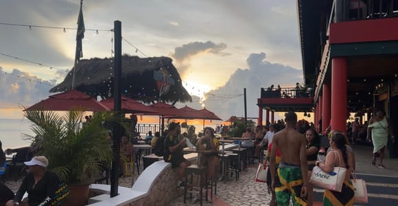 Montego Bay: Negril 7 Mile Beach & Rick&#39;s Cafe Day Trip
