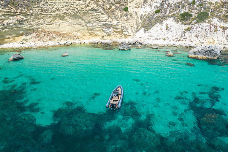 Cagliari: Zodiac Boat Tour, 3-4 SwimStops, Wine & Snorkeling Cagliari: Zodiac Boat Tour, 3-4 Stops, Wine & Snorkeling