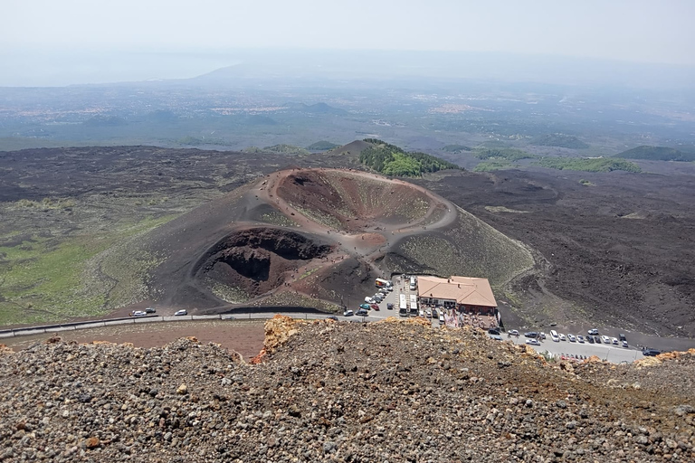 Z Taorminy Prywatna wycieczka z przewodnikiem po Etnie i degustacją winaZ Taorminy Etna Prywatna wycieczka z przewodnikiem i degustacją wina