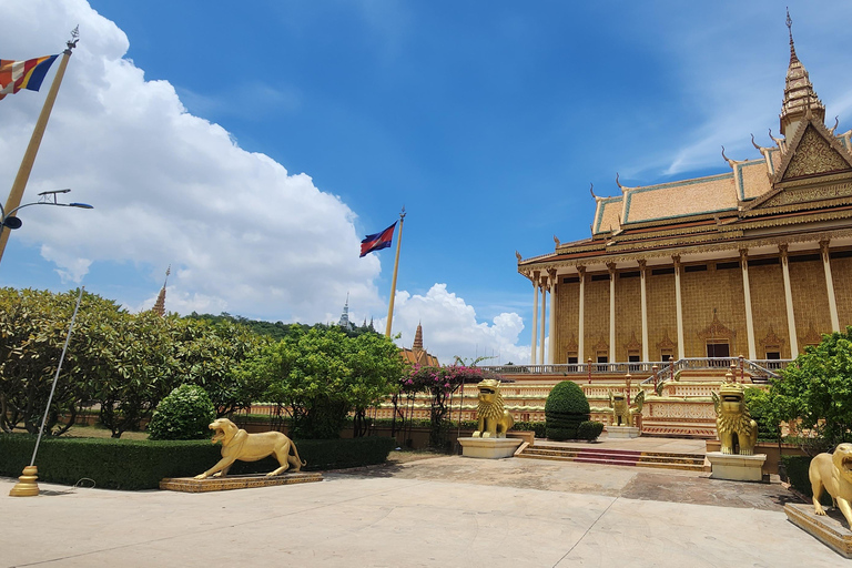 Small Group to Silk Island and Udong Mountain