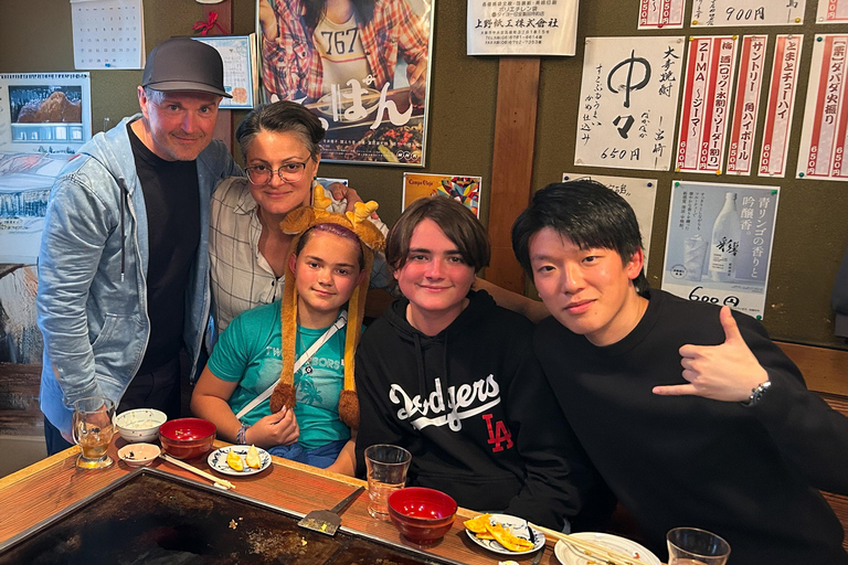 Tokyo Private Local Walking Tour (Must See Places in 1 Day) 4 Hours Option