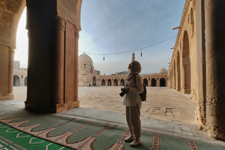 Excursão ao património do Cairo: Palácio Dourado, mesquita mais antiga com almoçoTour particular com ingresso e almoço