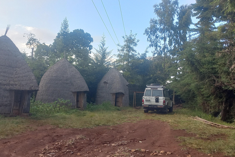 Etiopia Najlepsze 16-dniowe wycieczki, trekking w góry, wulkan, plemiona16 dni góry Simien, depresja Danakil, plemię Omo Vallely