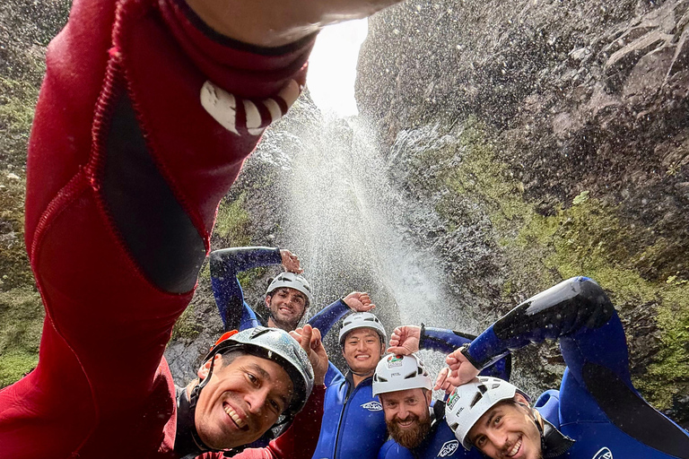 Elite Canyoning L3: The 60m Ribeira Funda Vertical Challenge
