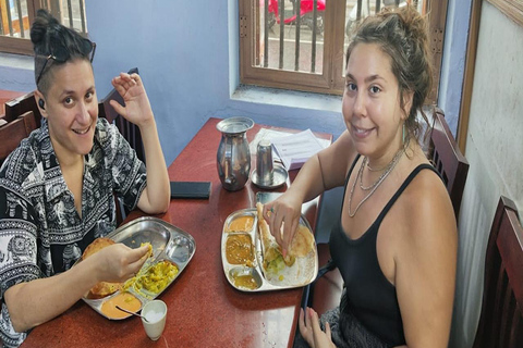 Kochi: Tuk-Tuk-Ausflug mit versteckten SchätzenKochi: Ausflug mit dem Tuk-Tuk zu versteckten Schätzen