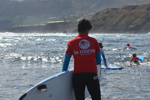 Puerto de la Cruz: Have your first surfing experience at Playa Martiánez