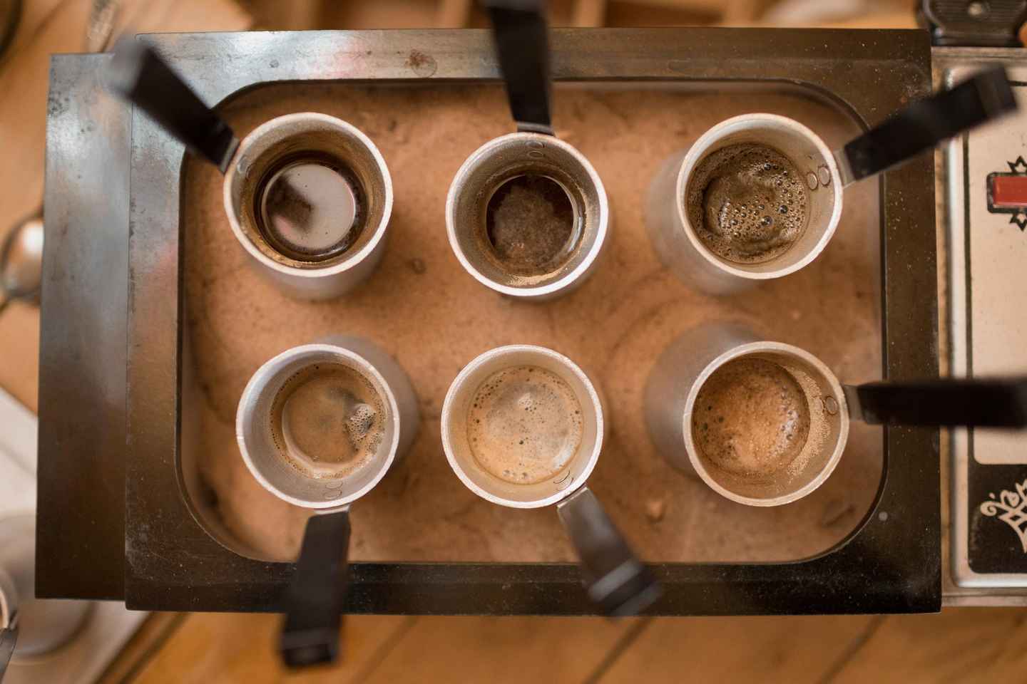 Traditional Coffee & Dessert Making