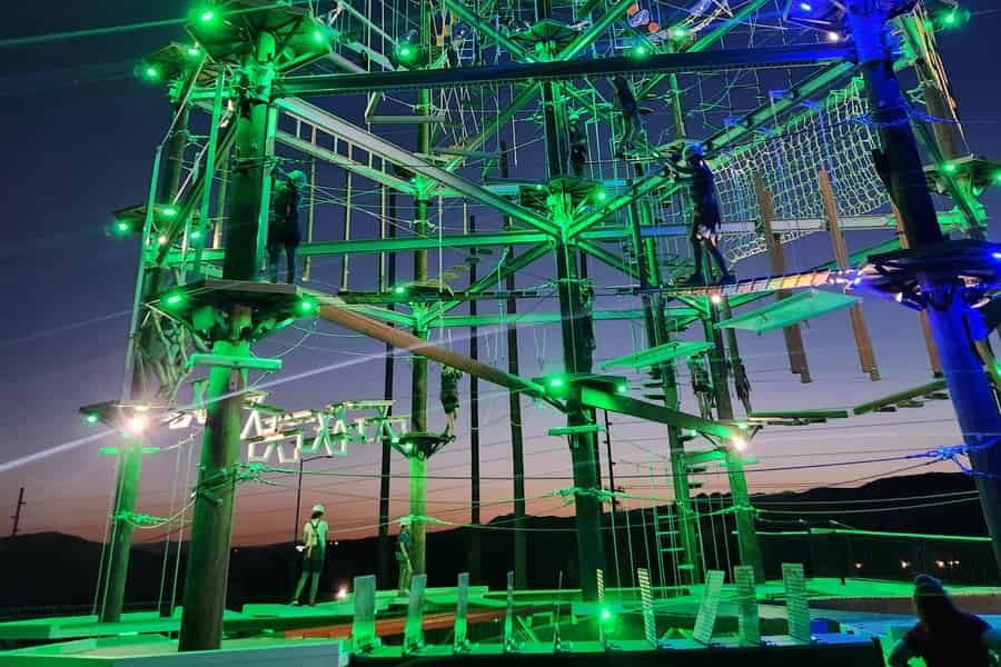 Greater Zion: Dark-Sky-Abenteuerturm-Pass. Foto: GetYourGuide Greater Zion: Dark-Sky-Abenteuerturm-Pass. Foto: GetYourGuide