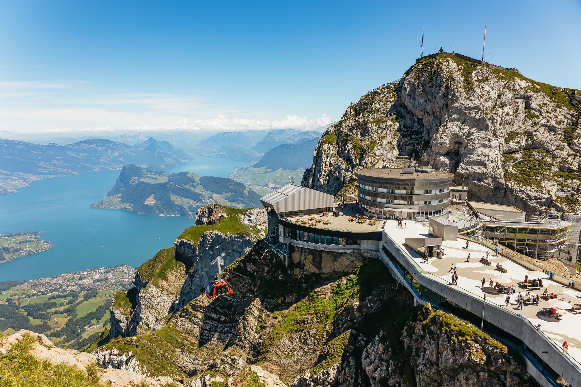 Luzern: Pilatus-Seilbahn, Zahnradbahn und Seerundfahrt