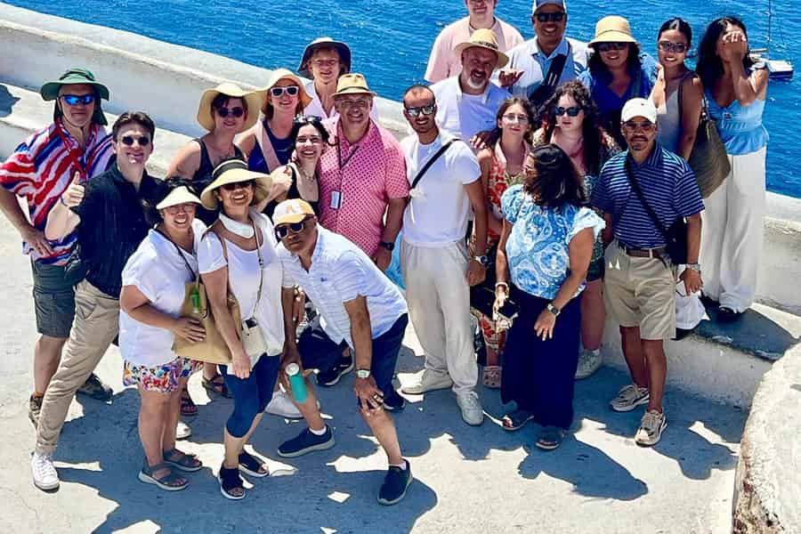 Santorin: Landausflug nach Oia für Kreuzfahrtpassagiere. Foto: GetYourGuide