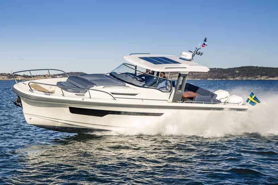 Opulente offene Yacht-Kreuzfahrt in Palm Beach. Foto: GetYourGuide