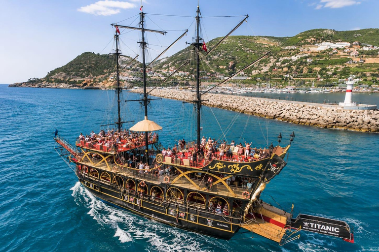 Alanya: Pirate- Party Boat Tour with Lunch & Drinks Alanya: Pirate- Party Boat Tour with Lunch & Drinks