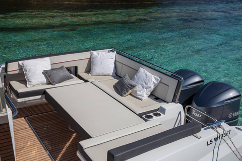 Latchi : safari en yacht dans l&#039;AkamasLatchi : Safari en yacht dans l&#039;Akamas