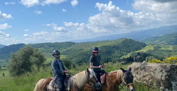Florence: Horse ride 3h and Wine Tasting&Lunch at a castle