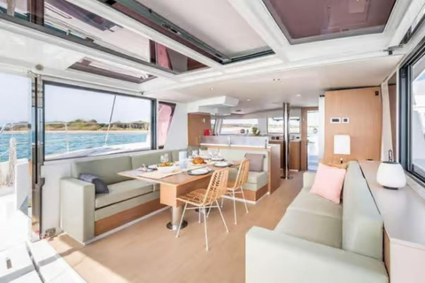 Mykonos: Rhenia Island Catamaran Cruise with Lunch Sunset Sailing Tour