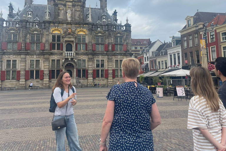Delft: Private Dutch Food and Drink Tasting Tour Dutch speaking guide