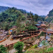 From Hanoi: 2-Day Sapa, Cat Cat Village & Moana Tour