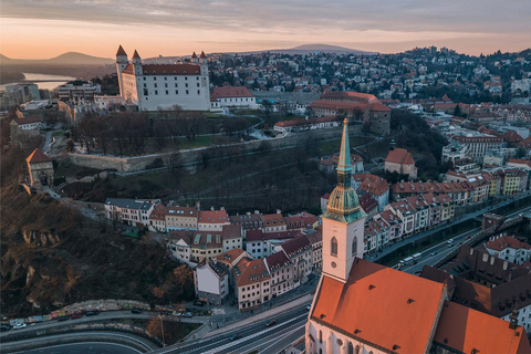 Bratislava in un&#039;escursione di un giorno in auto da ViennaBratislava: Escursione in auto di un giorno