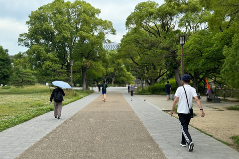 Osaka: Osaka Castle Tour in de vroege ochtend - Vermijd de drukte, 1.5u