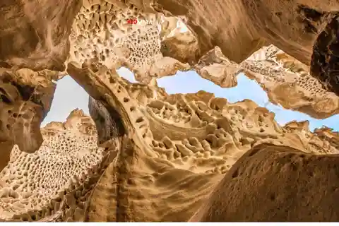 Aktau: 7 Wunder der Natur und Geschichte 2-tägige Gruppentour