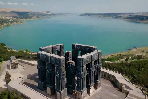 Private Day Tour from Kutaisi to Mtskheta and Tbilisi