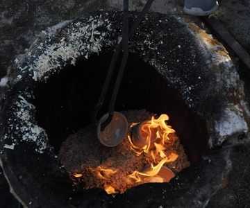 From Firing to Masterpiece: Discover Raku in Mazara