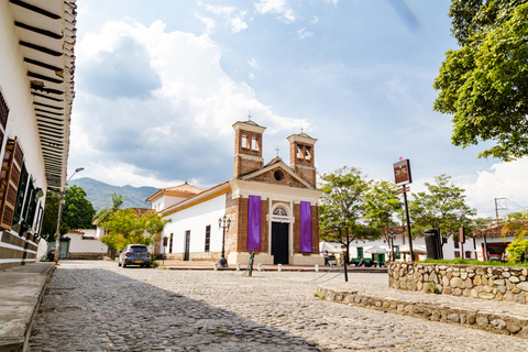 Santa Fe de Antioquia: Colonial Town, Puente de Occidente & Lunch