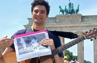 Berlin: Historischer Rundgang mit Live-Musik