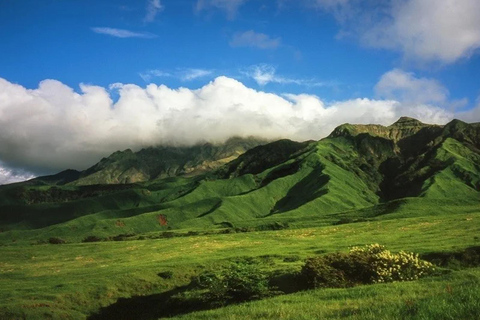 Fukuoka: Mt. Aso Volcano, Kusasenri & Grasslands Day Tour 7:40 Hakata Station Chikushi Exit Lawson Meetup