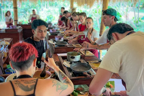 Ubud: Organic Farm Harvest, Bali Cooking Class by Pemulan