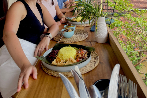 Galle: Private Full-Day Scooter Tour with Lunch and Guide Scooter Tour with a Swim
