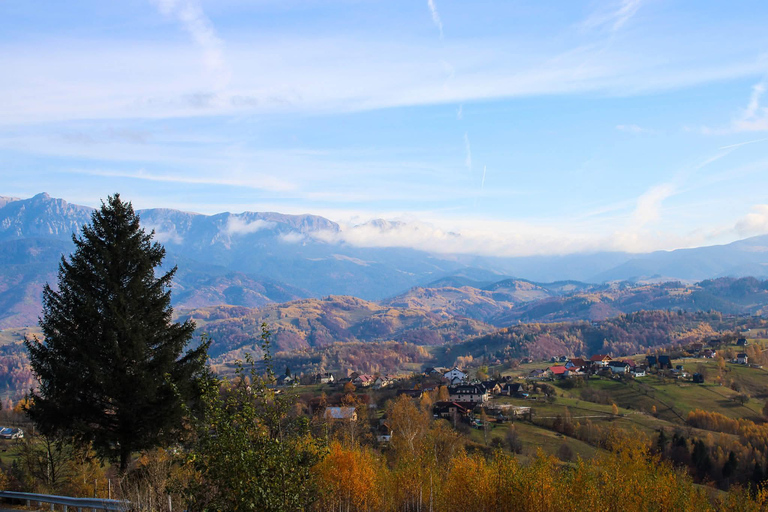 Brașov: Mountain Villages Scenic Drive with Guide