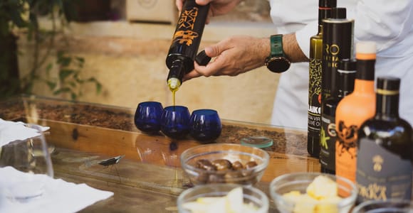 Rethymno: Premium Olive Oil Tasting & Masterclass at AVLI