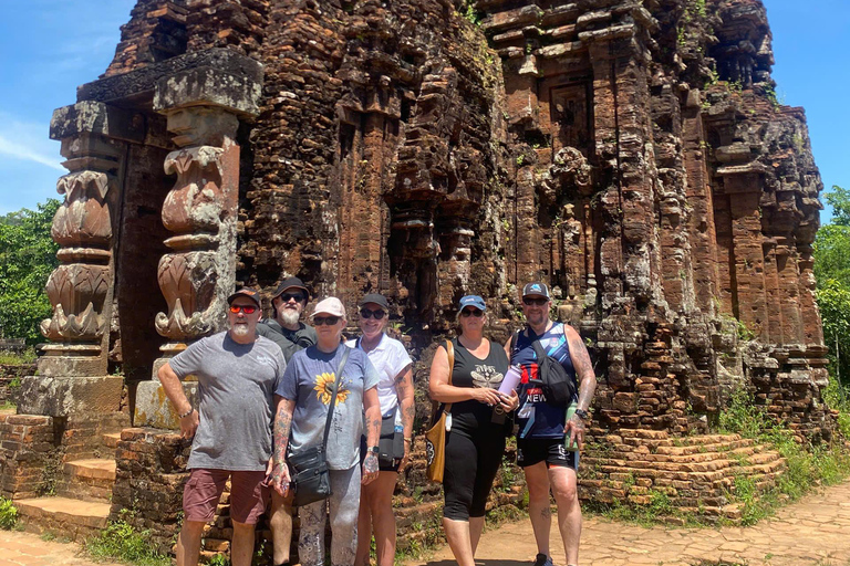 Hoi An: My Son Sanctuary Sunrise Tour with Breakfast