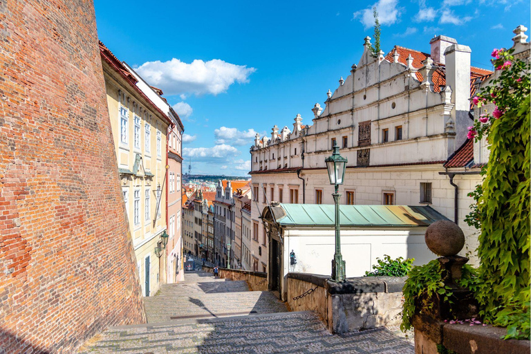 Praga: Ingressos para o circuito do castelo com guia de áudio