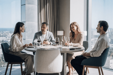 Gdańsk: Spanish wine tasting & tapas selection on 33rd floor