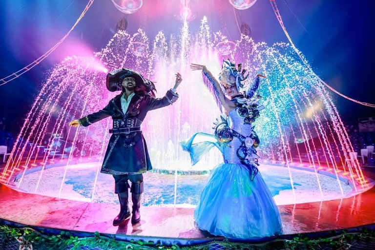 Phuket: Bilhete de entrada para o Aqua Circus com transferes opcionaisLugares de platina: Bilhete de entrada para o Phuket Aqua Circus