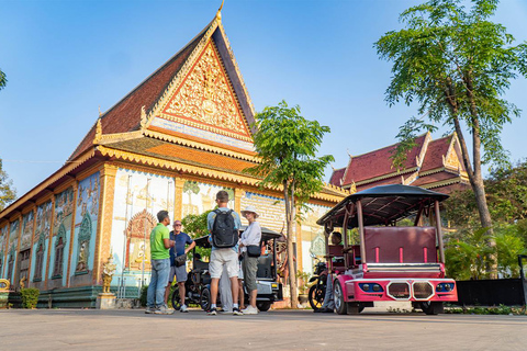 Phnom Penh: Silk Island & Sunset Cruise include drinks Vespa Option + English Guide
