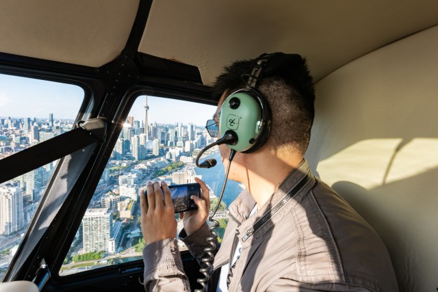 Visit Toronto City Sightseeing Helicopter Tour in Port Credit