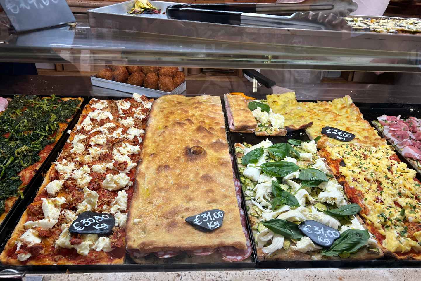 로마: 무제한 음식과 바롤로 와인 투어