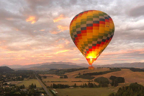 Canterbury Plains: Sunrise Hot Air Balloon Flight